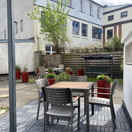 Urban Stay Hamburg - Apartments Mitten Im Herzen Von Ottensen Exterior photo